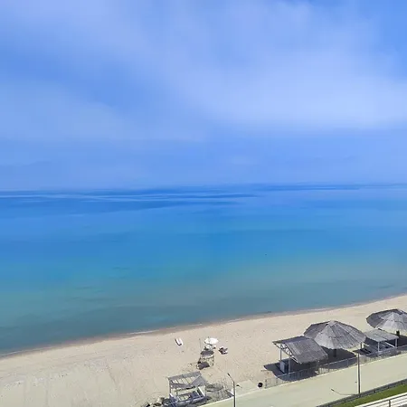 Apartment за гости аврора вю в917