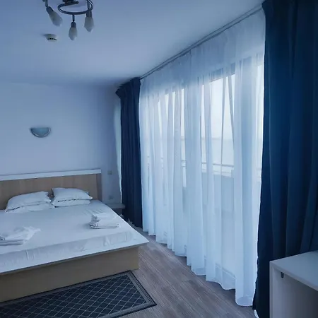Apartment за гости аврора вю в917 *